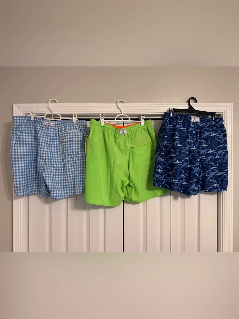 Southern Tide lightweight fabric